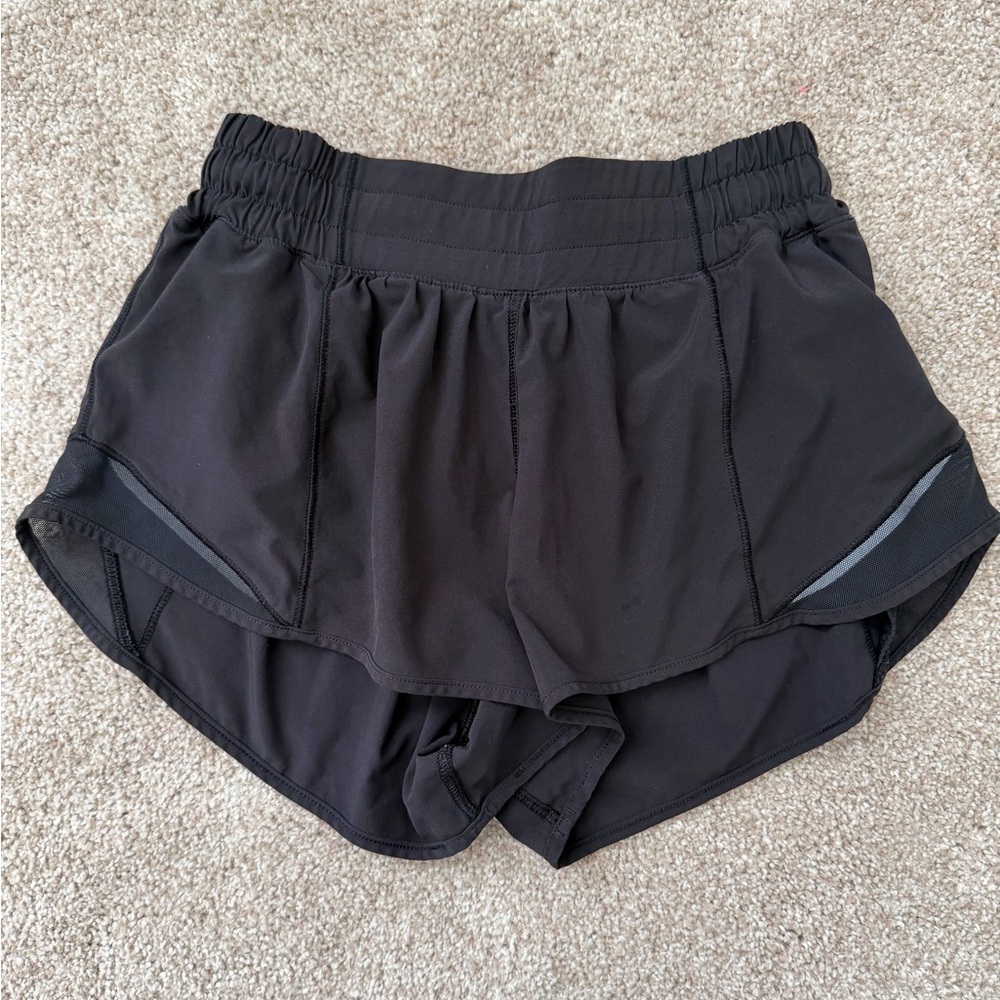 Lululemon Hottie Hot shorts